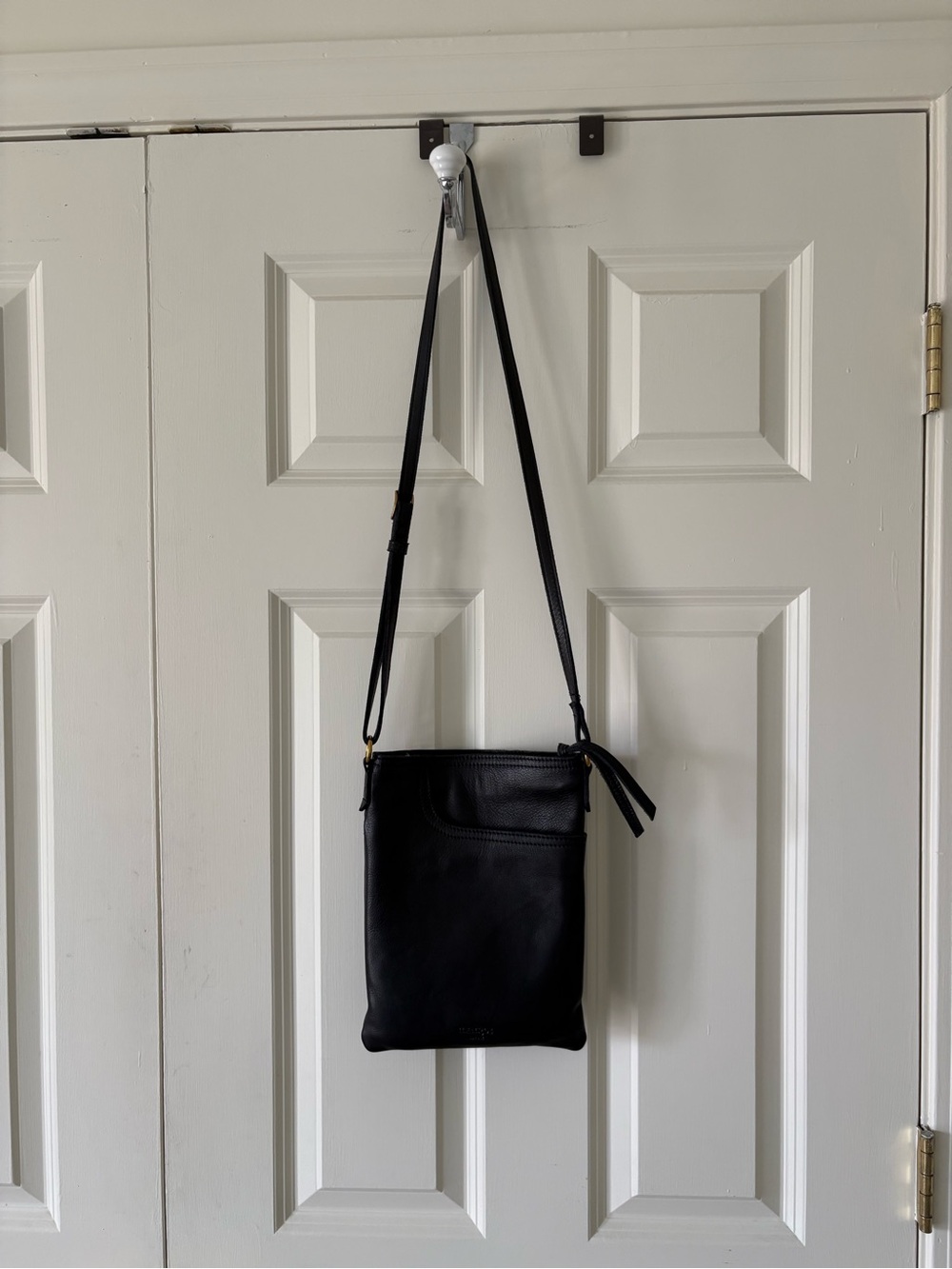 Margot leather crossbody